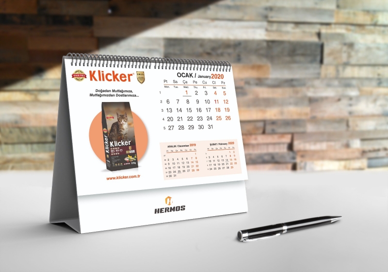 Office701 | Hermos Pet | Calendar Design